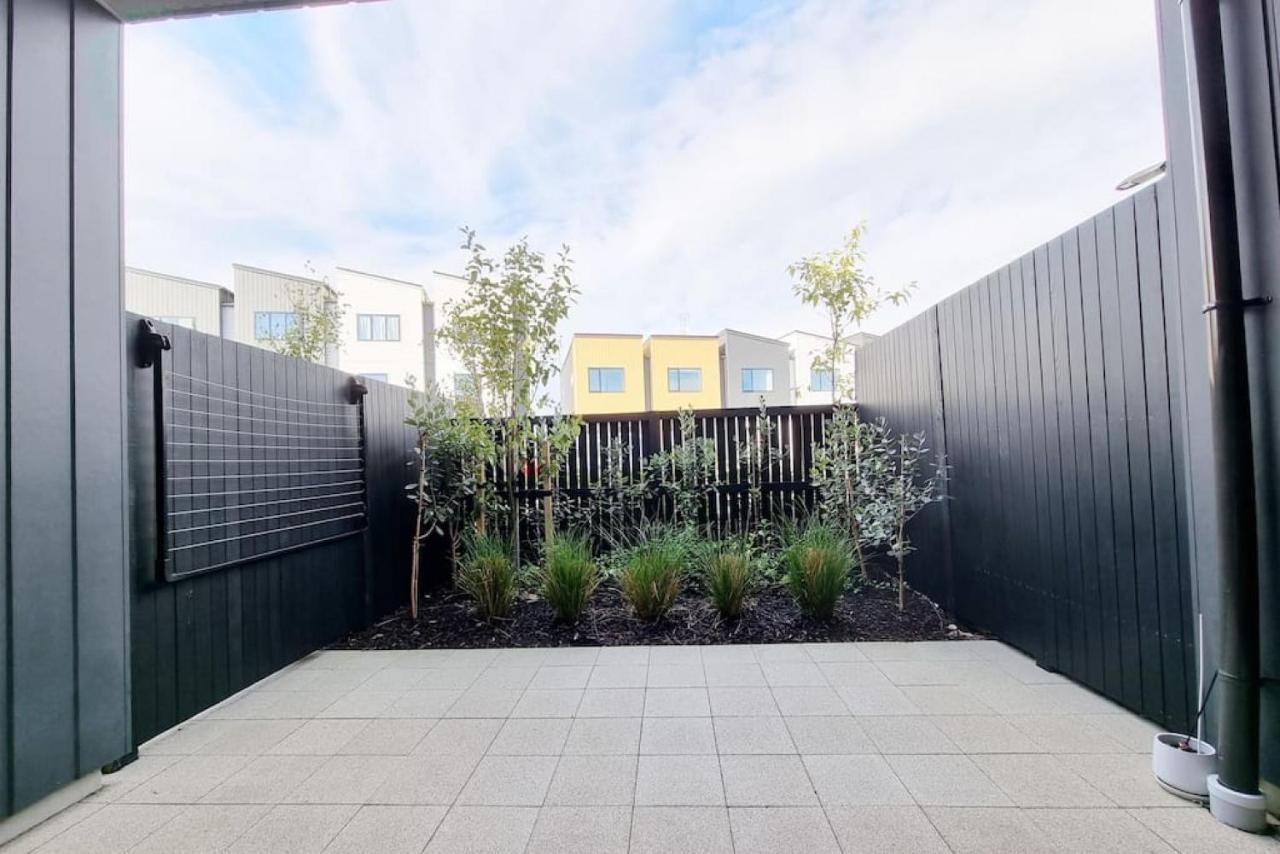 Huntington Townhouse With Patio And Parking Villa Auckland Exteriör bild